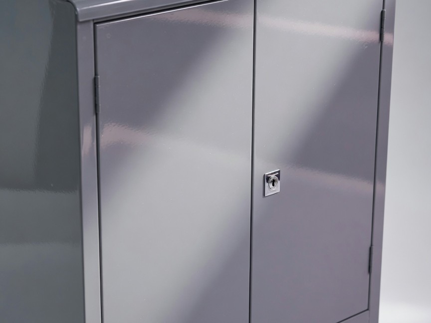 Furniture Enamels Paint — Smooth, full glossy